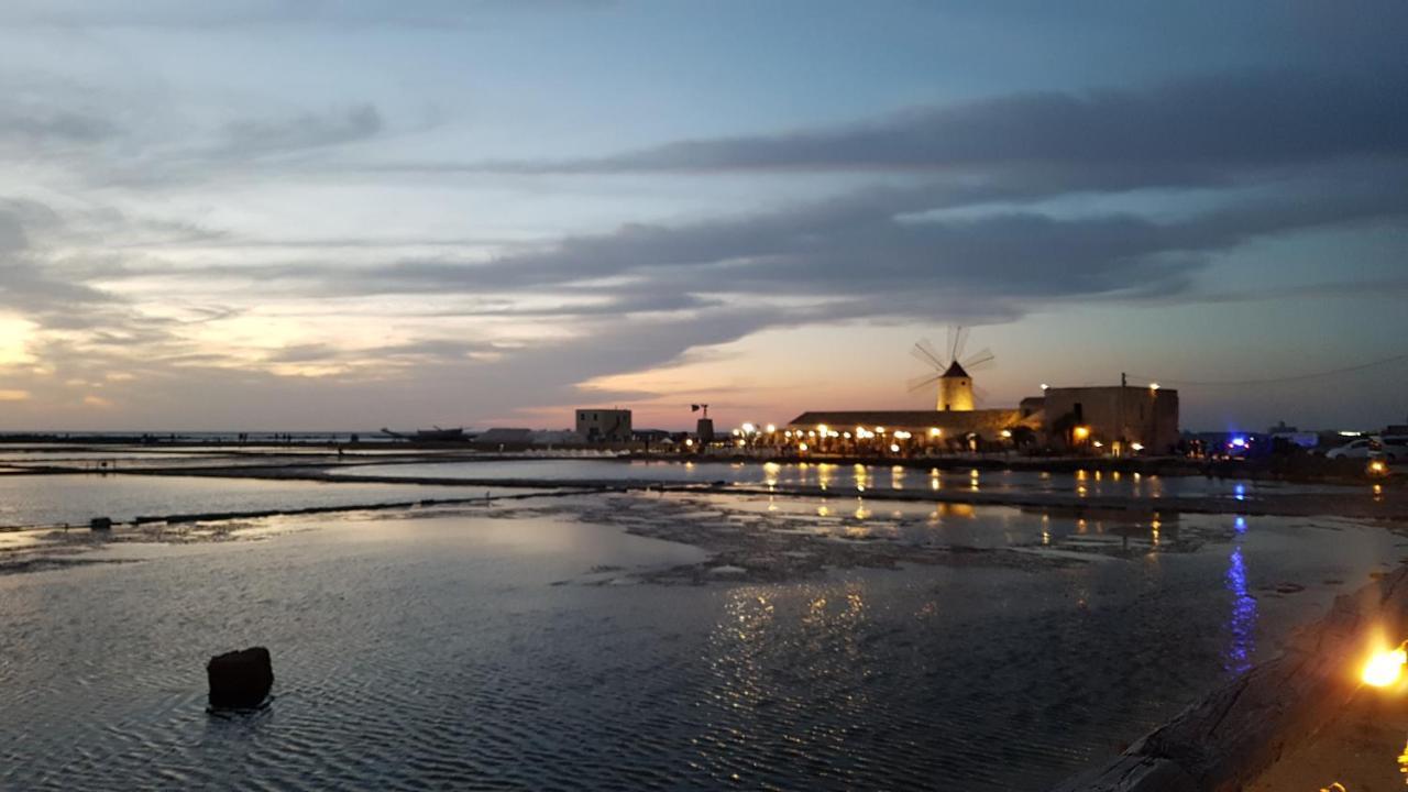 Sole Mare Sale Bed & Breakfast Torre Nubia ภายนอก รูปภาพ