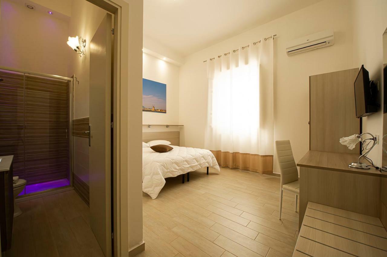 Sole Mare Sale Bed & Breakfast Torre Nubia ภายนอก รูปภาพ