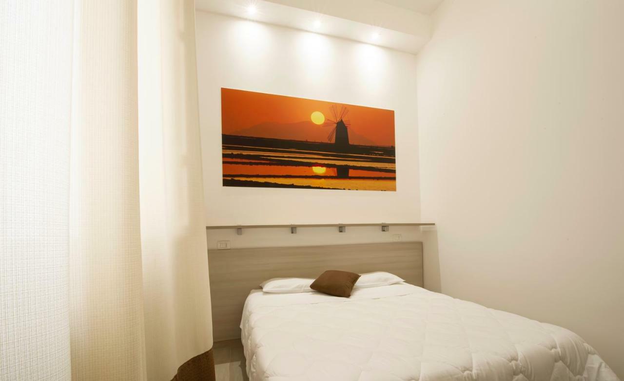 Sole Mare Sale Bed & Breakfast Torre Nubia ภายนอก รูปภาพ