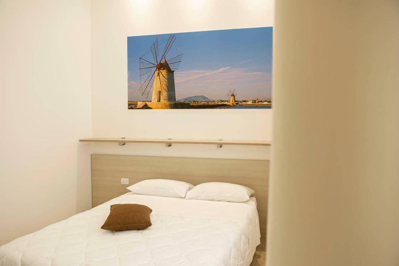 Sole Mare Sale Bed & Breakfast Torre Nubia ภายนอก รูปภาพ